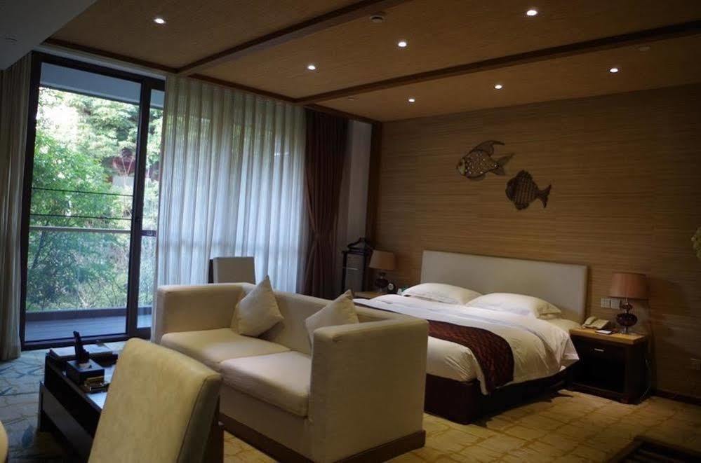 Qingchengshan Huifeng Hotel Jiezi Ancient Town Exterior photo